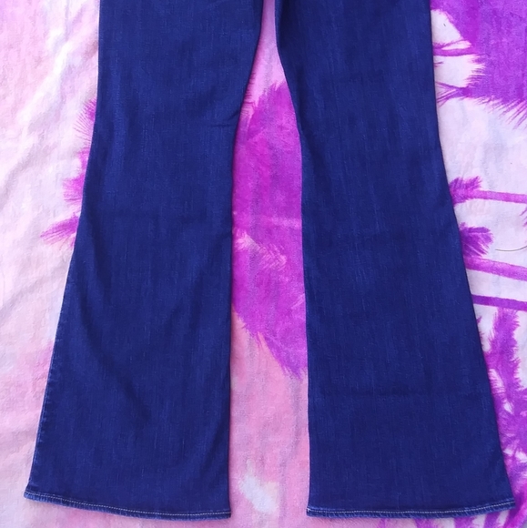 American Eagle Artist Flare Super Stretch 8P - Picture 5 of 13